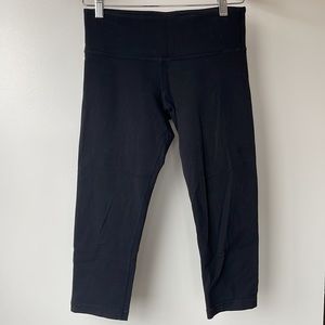 Lululemon Wunder Under 20” inseam (3/4 Cropped) Legging Black